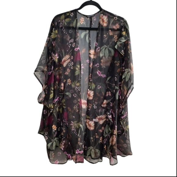 Steve Madden Sheer Wrap - Picture 1 of 2